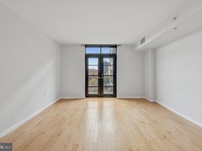 437 New York Avenue NW 422, Washington DC 20001