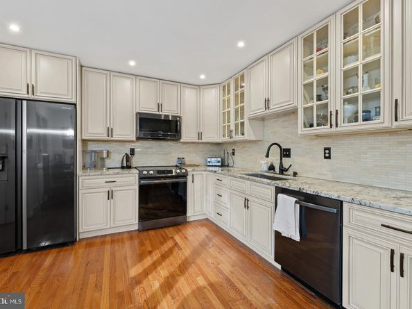 2026 Hunter Mill Road, Vienna VA 22181