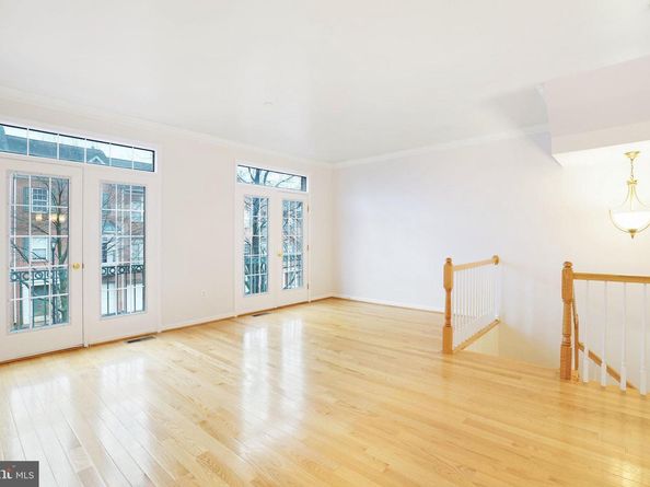 431 Stanton Place, Alexandria VA 22304