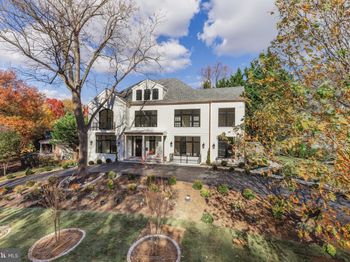 5125 Upton Street NW