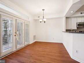 1314 Garden Wall Circle C, Reston VA 20194