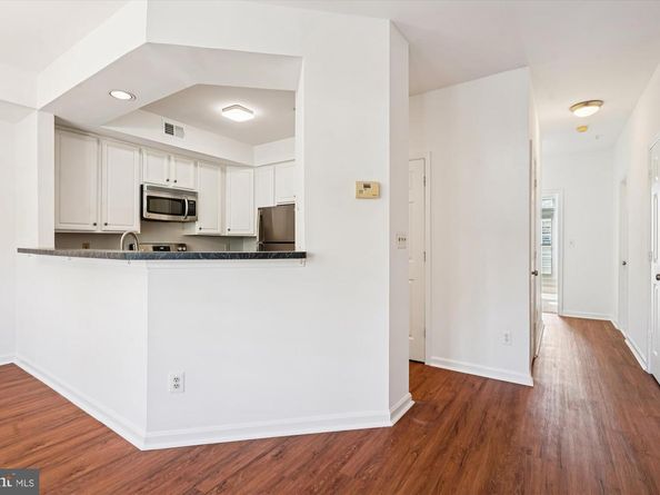 1314 Garden Wall Circle C, Reston VA 20194