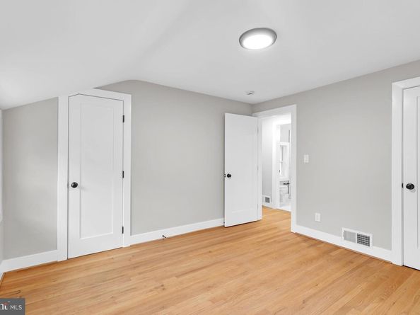 5105 11TH Street S, Arlington VA 22204