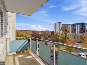 5340 Holmes Run Parkway 419, Alexandria VA 22304