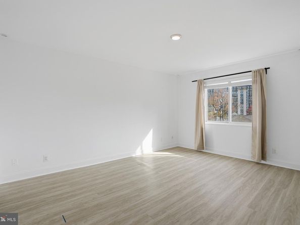 5340 Holmes Run Parkway 419, Alexandria VA 22304