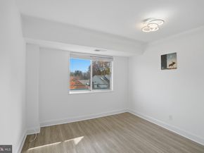 5340 Holmes Run Parkway 419, Alexandria VA 22304