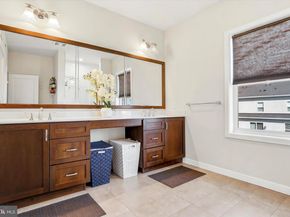 604 Mcnair Drive, Warrington PA 18976