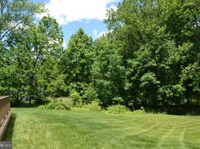 475 Brown Briar Circle, Horsham PA 19044