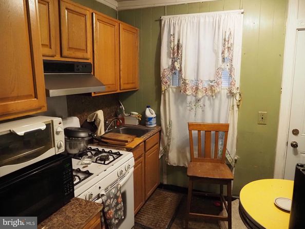 1455 N Frazier Street, Philadelphia PA 19131