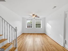 4860 28TH Street S C2, Arlington VA 22206