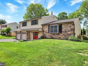 152 Windham, Langhorne PA 19047