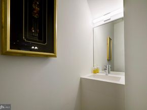 1837 Wyoming Avenue NW A, Washington DC 20009