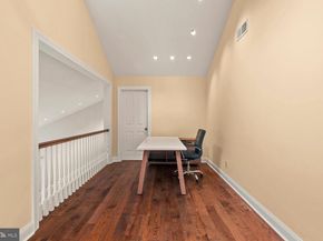 3174 Manor Road, Huntingdon Valley PA 19006