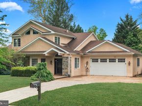 3174 Manor Road, Huntingdon Valley PA 19006