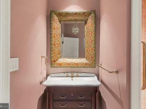 3174 Manor Road, Huntingdon Valley PA 19006