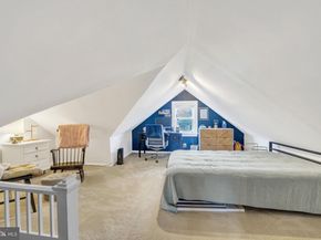 1901 Scroggins Road, Alexandria VA 22302