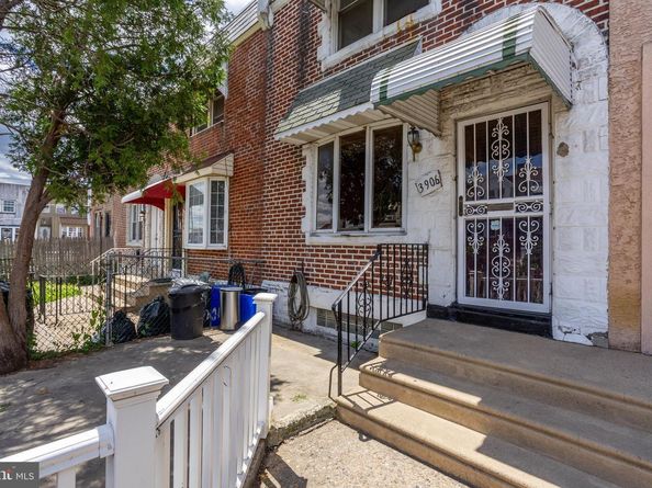 3906 L Street, Philadelphia PA 19124