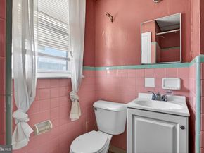 3906 L Street, Philadelphia PA 19124
