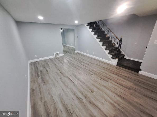 1127 Kenwood Road, Darby PA 19023