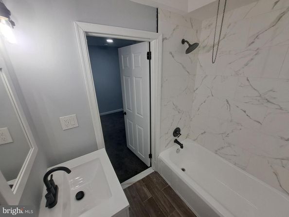 1127 Kenwood Road, Darby PA 19023