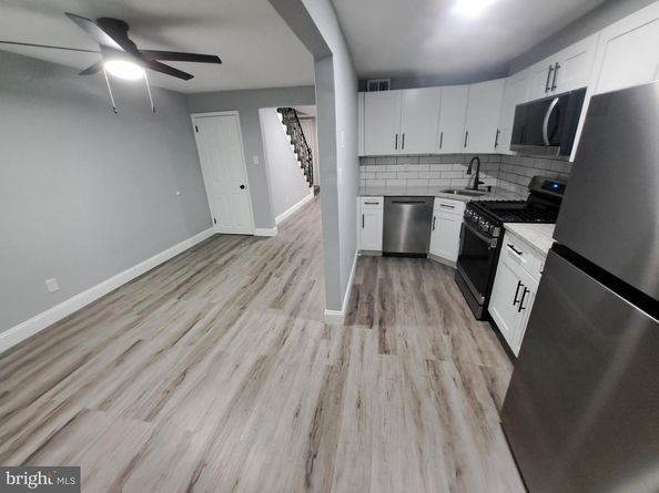 1127 Kenwood Road, Darby PA 19023