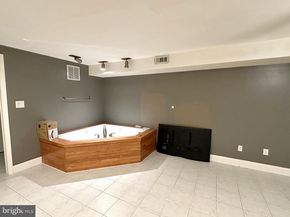 1130 Jackson Street, Philadelphia PA 19148