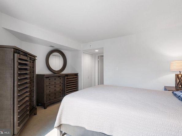 1951 Sagewood Lane 315, Reston VA 20191