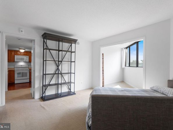 1951 Sagewood Lane 315, Reston VA 20191