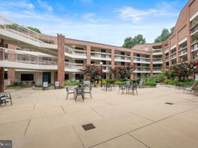 1951 Sagewood Lane 315, Reston VA 20191
