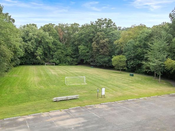 1951 Sagewood Lane 315, Reston VA 20191