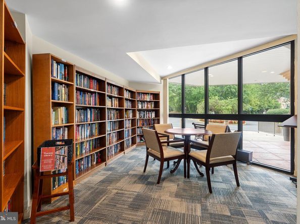 1951 Sagewood Lane 315, Reston VA 20191
