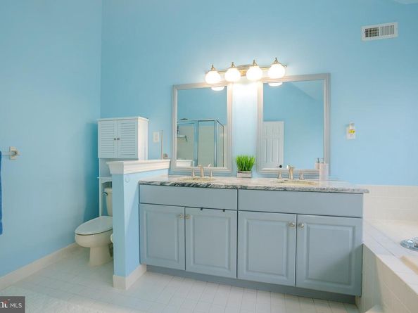3937 Trails Way West, Doylestown PA 18902