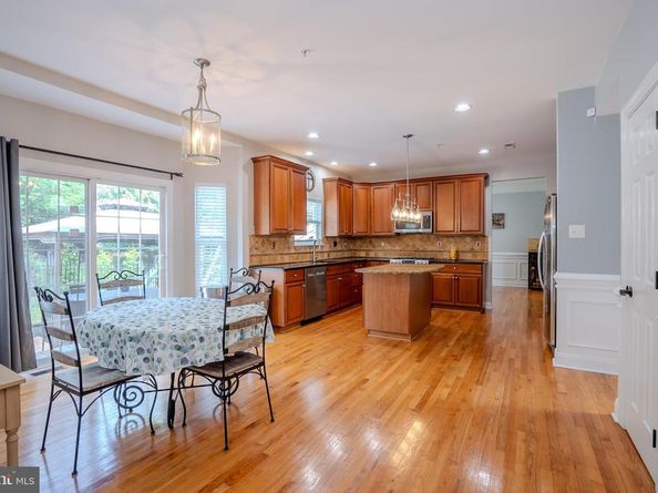 3937 Trails Way West, Doylestown PA 18902