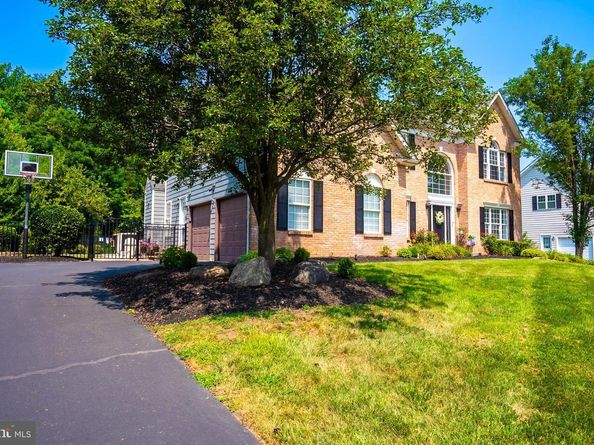3937 Trails Way West, Doylestown PA 18902