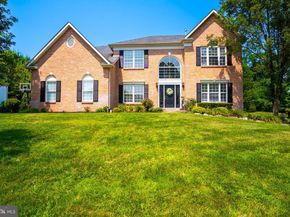 3937 Trails Way West, Doylestown PA 18902