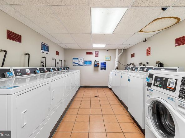 250 S 13TH Street 8F, Philadelphia PA 19107