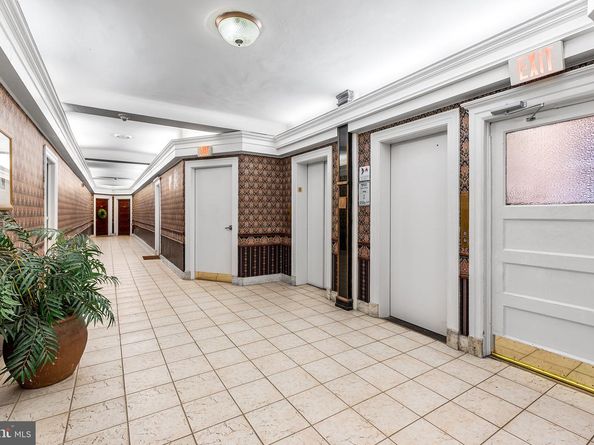 250 S 13TH Street 8F, Philadelphia PA 19107