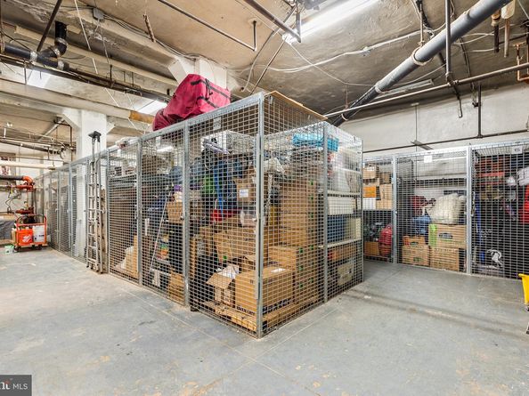 250 S 13TH Street 8F, Philadelphia PA 19107