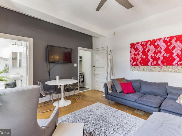 250 S 13TH Street 8F, Philadelphia PA 19107