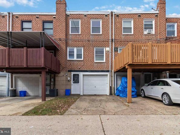 1122 E Phil Ellena Street, Philadelphia PA 19150