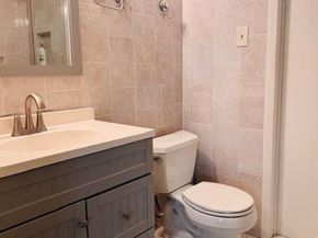 632 Longfellow Court, Warminster PA 18974