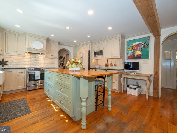 395 Bair Road, Berwyn PA 19312