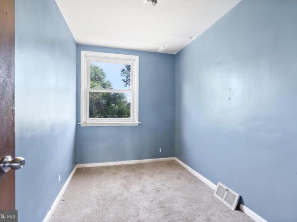 6734 Harley Street, Philadelphia PA 19142