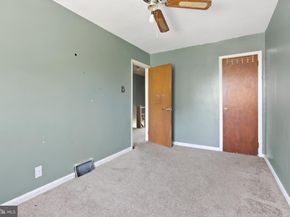 6734 Harley Street, Philadelphia PA 19142