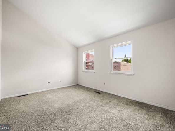829 N Lecount Street, Philadelphia PA 19130