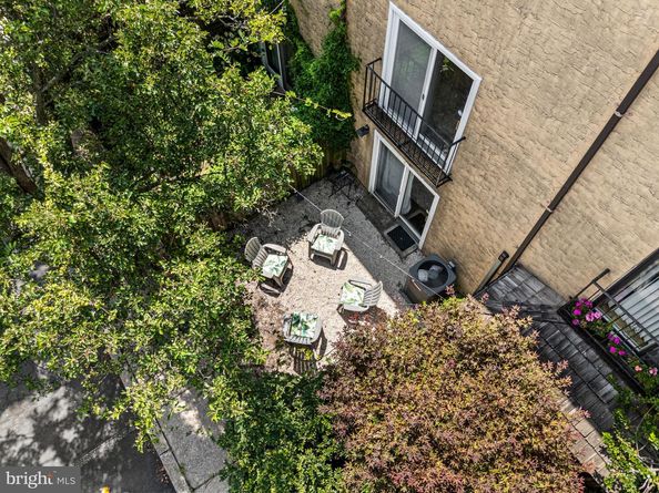 829 N Lecount Street, Philadelphia PA 19130