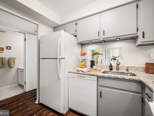 829 N Lecount Street, Philadelphia PA 19130