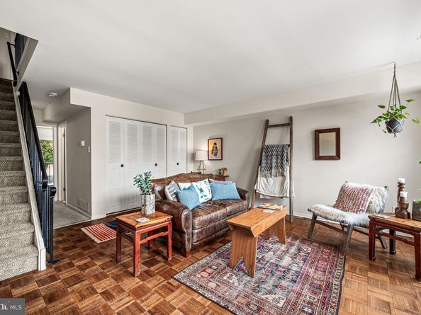 829 N Lecount Street, Philadelphia PA 19130