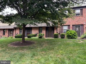 42 Windsor Pass 42, Horsham PA 19044