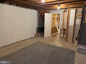 42 Windsor Pass 42, Horsham PA 19044